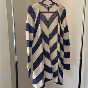 Old Navy Long Knit Cardigan Size L